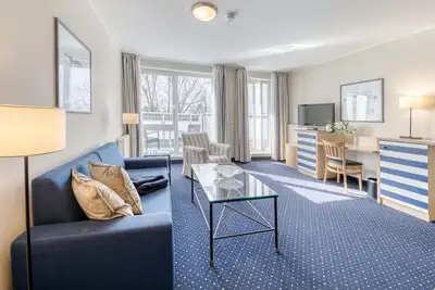 Image de Grevenburg vacation apartment on the Zingst pier