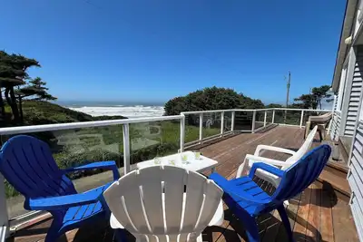 Image de Soaring Seabird - Yachats Ocean View with Hot Tub
