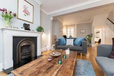 Image de Host & Stay | Temple Street Townhouse