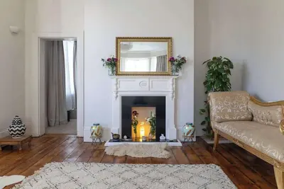Image de Host & Stay | St Aubyns Coastal Retreat
