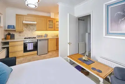 Image de Host & Stay | Regency Square Apartment