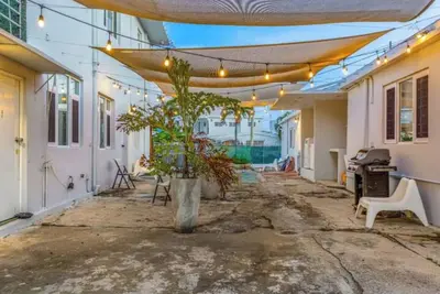 Image de Beach House Walk to the Beach #4