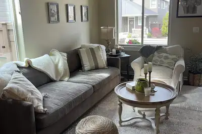 Image de Charming 3-bedroom cottage with WiFi and Ac in brilliant Redmond
