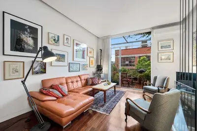 Image de Eclectic luxury living in Melbourne's hip inner north (long term stays welcome)