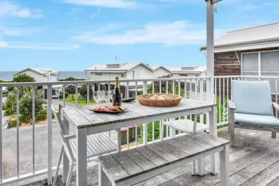 Image de Driftwood Cove at Caves Beach Villas