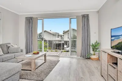 Image de Sandy Drift at Caves Beach Villas