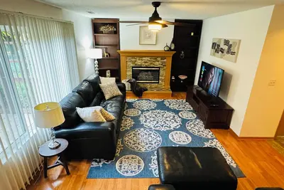 Image de Charming 4-bedroom house with fenced yard in wonderful neighborhood