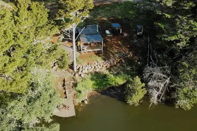 Image de River House