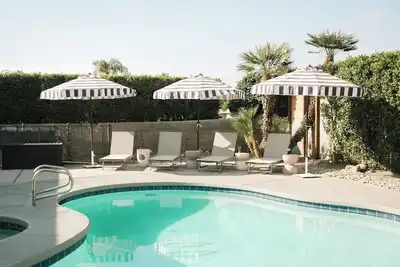 Image de The Palmera House - walkable to Coachella and Stagecoach