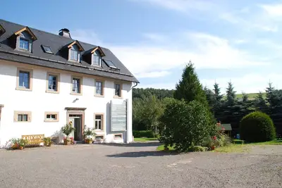 Image de Appartement 'Gutshof Lesch - Ferienwohnung 1' avec jardin privé et Wi-Fi