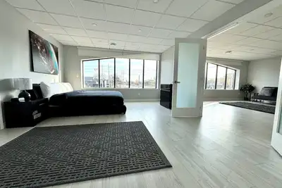 Image de Executive Condo. 3br, King Bed w/ Ensuite