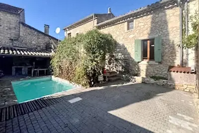 Image de Magnifique maison de 3 chambres à.