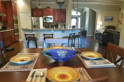 Image de Charming 4-bedroom house; Sun City, Tx with WiFi; Quiet, Tranquil Neighborhood