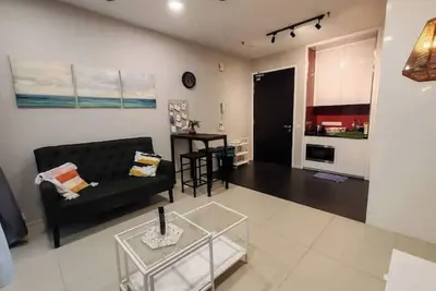 Image de Mont Kiara Arcoris 163 Apartment\n\n