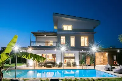 Image de Villa Nefeli – Enervillas | Pool & Accessibility