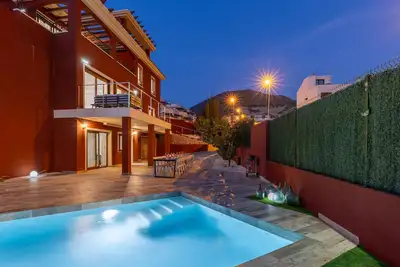 Image de Beautiful Bay Views by Fidalsa
