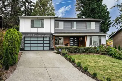 Image de Kirkland Home with 2 Queen Beds - Totem Lake Village
