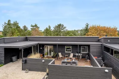 Image de \"Dolores\" - 2. 5km from the sea by Interhome