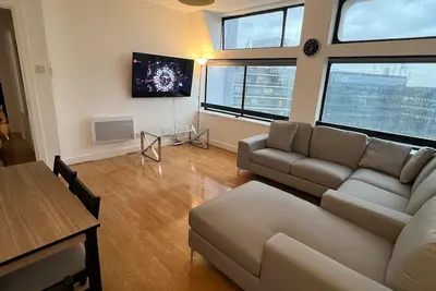 Image de Manchester City centre apartment skyline view