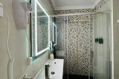 Image de 15% discount for 2 first bookings - Incredible apartment close to Malaga Center