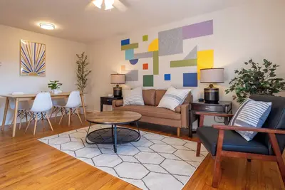 Image de Huge 2 Bed in Belleville Pets Ok, Park2Cars, Laundry, Fios, Safe Dog Park Nearby