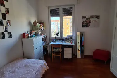 Image de Cozy apartment for families, professionals, designers in Inganni area