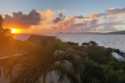 Image de Lodge Dreamview 2 chambres avec terrasse - Magnifique Vue Mer