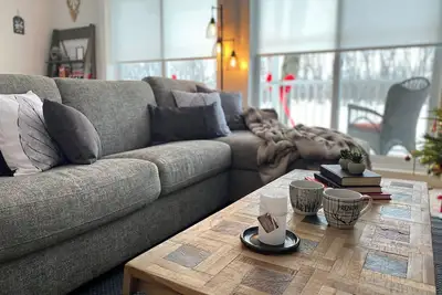 Image de Chalet Riverwood au Bord de l'Eau avec Spa & Quai