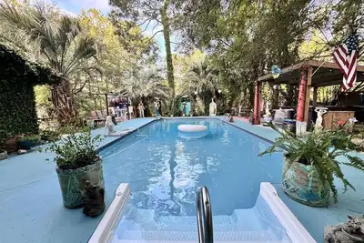 Image de Boutique resort, 1-4 adults, hot tub/pool/guest house