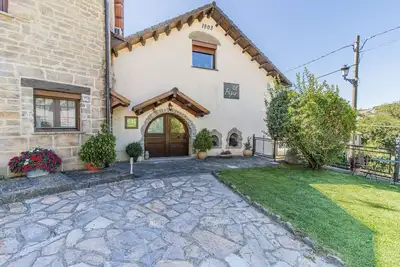 Image de Rustic House in the Pyrenees, ideal for families