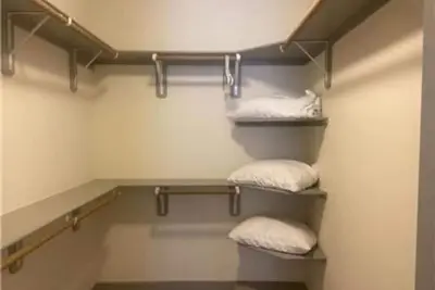 Image de Pool View spacious 2 Bedroom \/ 2 Bath Apartment