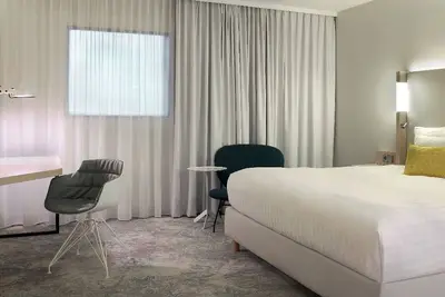 Image de Chambre moderne | À 4km de Cdg + navette gratuite