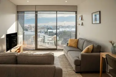 Image de Central city sunsets - Warm Modern Quiet