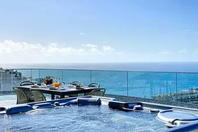 Image de Majestic Penthouse View by Atlantic Holiday