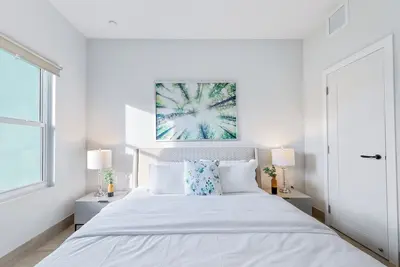 Image de Island Stay in West Bay - 3 Min to Beach | West Nest #204