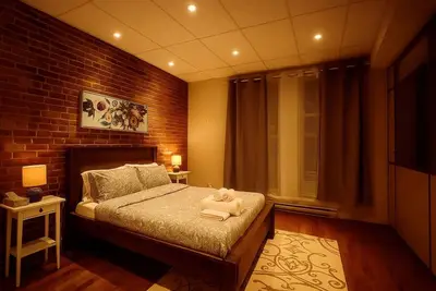 Image de New & Stylish 2br in Nightlife & Downtown Core