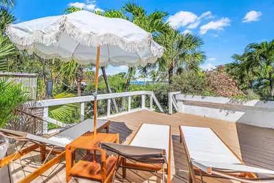 Image de La Casa de la Playa: Updated 2br Home in Marathon with Spacious Outdoor Living & Prime Location!