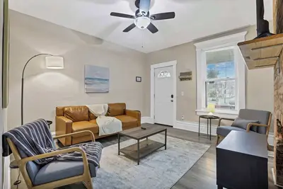 Image de Your West Side Hideaway