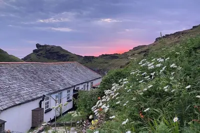 Image de Dinham Cottage - Cornish Cottage in Boscastle Harbour