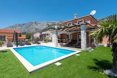 Image de Beautiful Villa Aria with swimming pool and panoramic sea-view!