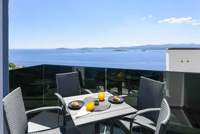 Image de Beautiful Holiday Villa with Sea View