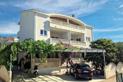 Image de Beautiful 2-Bedroom Apartment with Sea View!