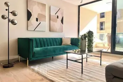 Elegant apartment near Clínica Alemana and P. Arauco.