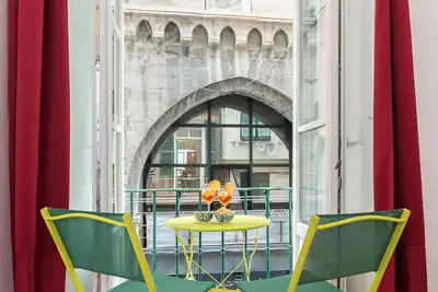 Image de Charmant à 2 minutes de la cathédrale_150sqqm_Quadrilocale