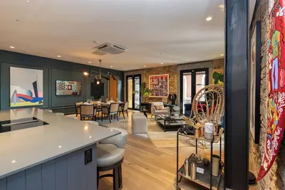 2 bedroom Penthouse at Casco Viejo - Minimum 45 days