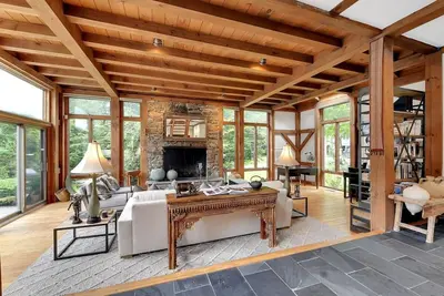 Image de Woodland Haven w/ Heated Pool by Evergreen Home