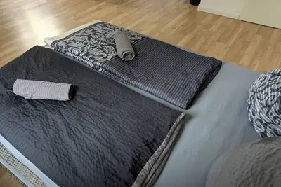 Image de Spacious 2-bedroom vacation apartment for up to 6 people