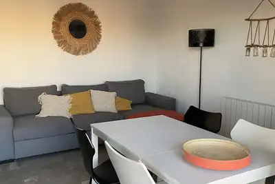 Image de Super appart a l île des pêcheurs  5mn à pied de la plage avec sa belle terrasse