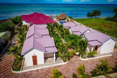 Image de Coral Cliff Villas - Garden view villa 1\n