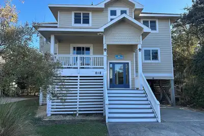 Image de Os764- Brightside Obx is an oceanside home with 4 Br, 3. 5 Ba in Corolla